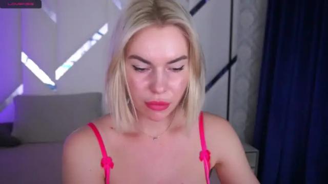 Image 10 of amelydragons Stream on Chaturbate on 16 months ago