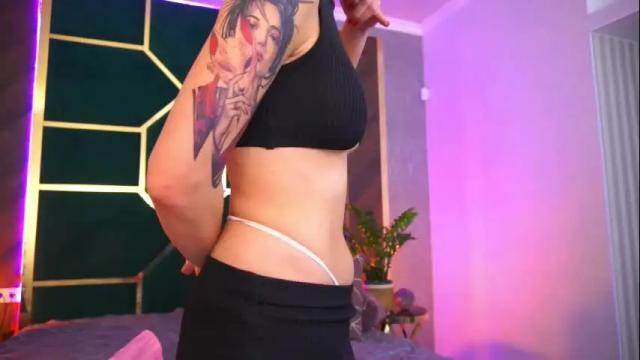 Image 11 of amelydragons Stream on Chaturbate on 3 months ago