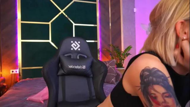 Image 4 of amelydragons Stream on Chaturbate on 3 months ago