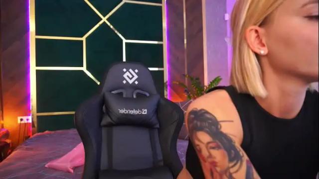Image 6 of amelydragons Stream on Chaturbate on 3 months ago