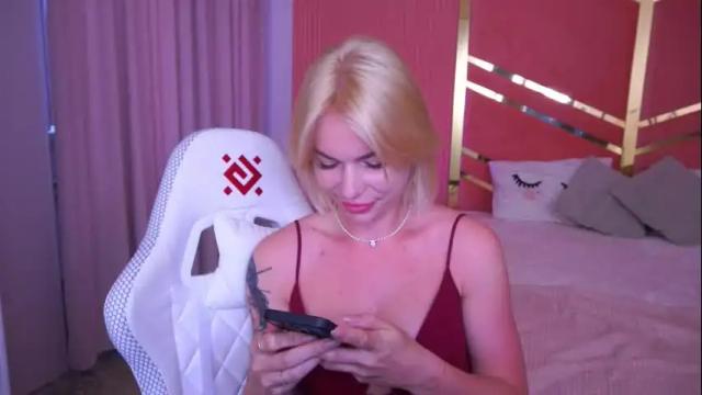Image 8 of amelydragons Stream on Chaturbate on 1 month ago