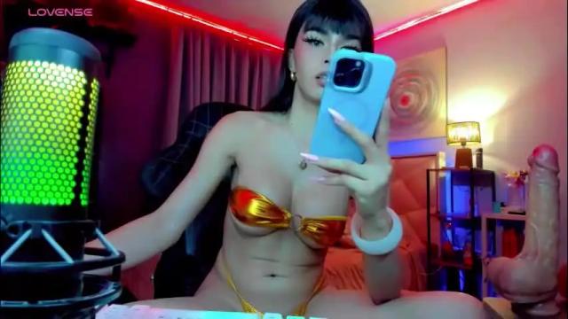Image 12 of amethyst_ts Stream on Chaturbate on 1 month ago