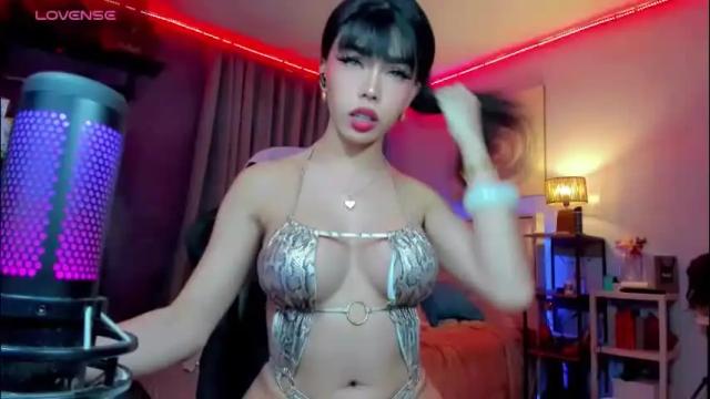 Image 8 of amethyst_ts Stream on Chaturbate on 1 month ago
