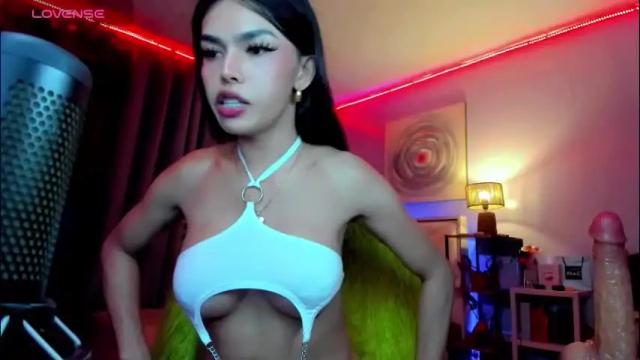 Image 10 of amethyst_ts Stream on Chaturbate on 1 month ago
