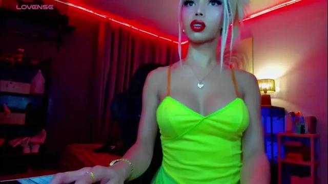 Image 3 of amethyst_ts Stream on Chaturbate on 1 month ago