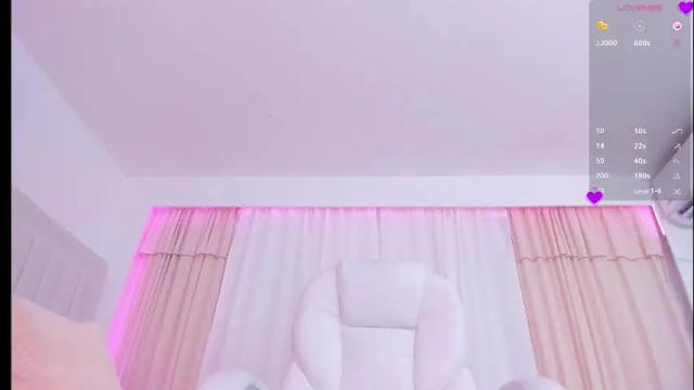 Image 12 of ami_sweet_18 Stream on Chaturbate on 1 month ago