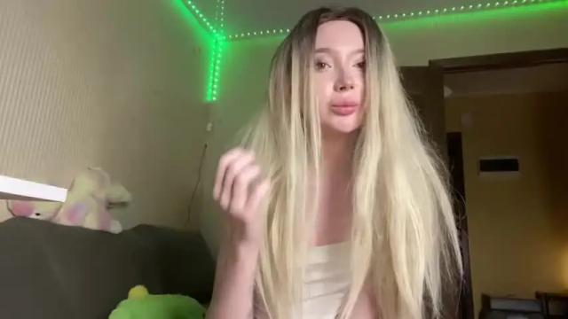 Image 11 of amiair Stream on Chaturbate on 19 months ago