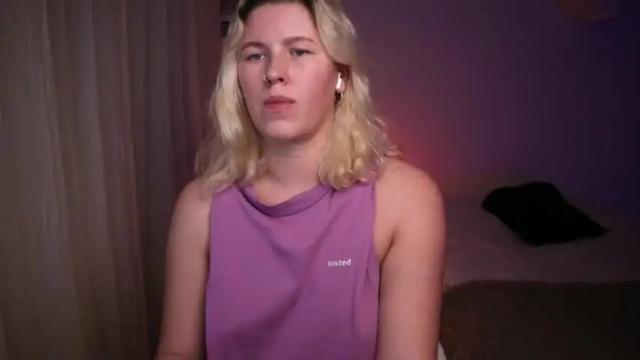 Image 4 of amiamore Stream on Chaturbate on 13 months ago