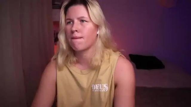 Image 6 of amiamore Stream on Chaturbate on 13 months ago