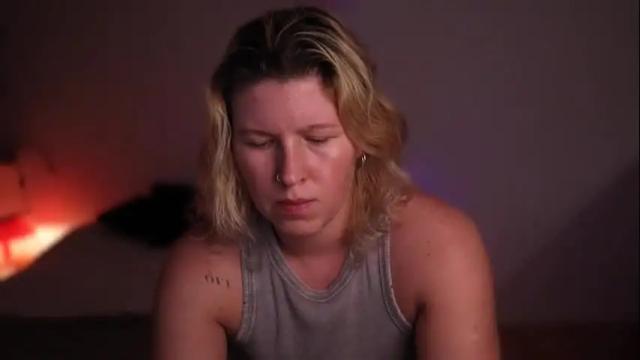 Image 12 of amiamore Stream on Chaturbate on 2 months ago