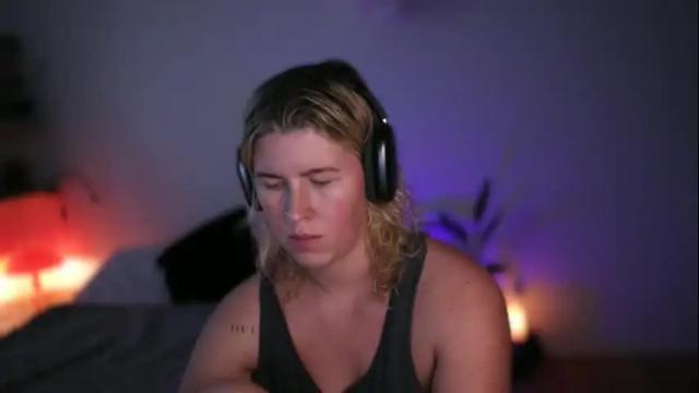 Thumbnail 1, amiamore's Stream at Chaturbate, 26 days ago
