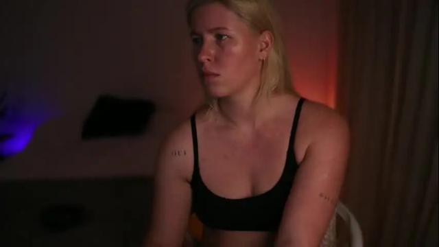 Image 11 of amiamore Stream on Chaturbate on 28 days ago