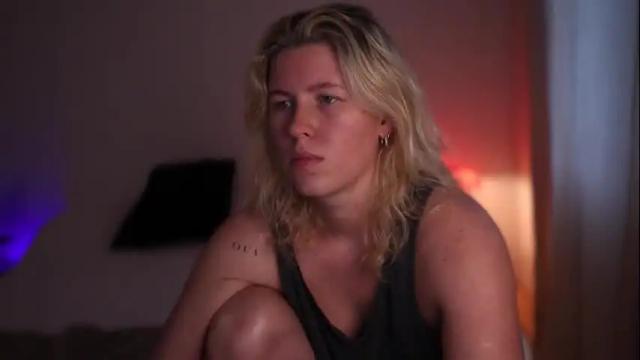 Image 7 of amiamore Stream on Chaturbate on 18 days ago