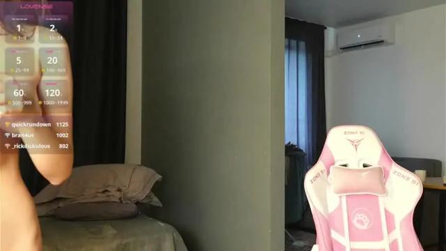 Image 3 of amilia4u Stream on Chaturbate on 1 month ago