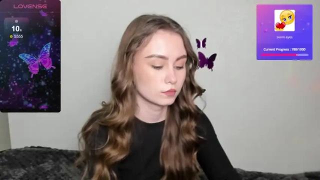 Image 3 of amina_flyy Stream on Chaturbate on 13 months ago