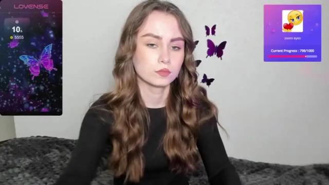 Image 8 of amina_flyy Stream on Chaturbate on 13 months ago