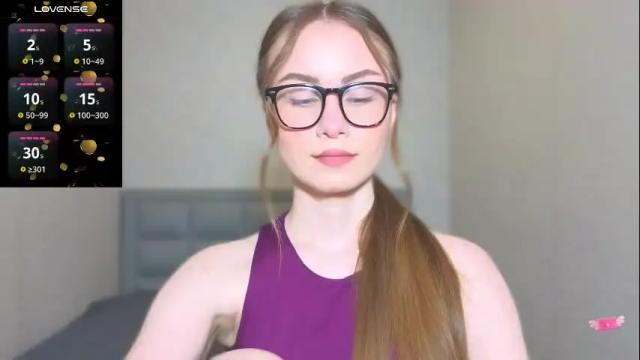 Image 3 of amina_lux Stream on Chaturbate on 1 month ago