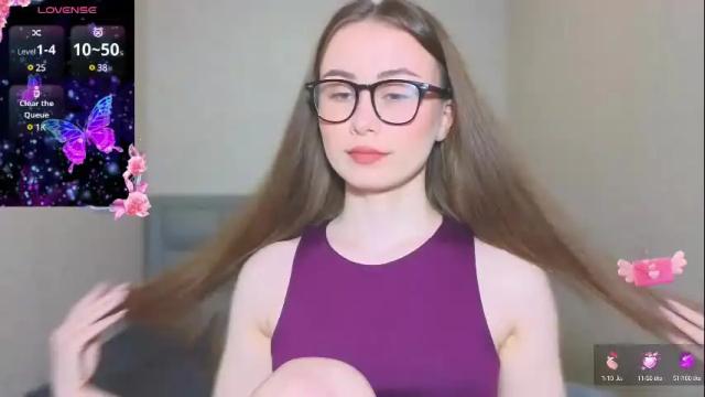 Image 11 of amina_lux Stream on Chaturbate on 1 month ago