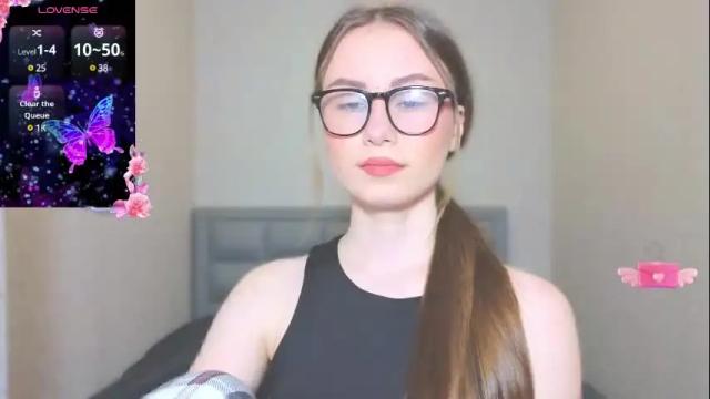Image 6 of amina_lux Stream on Chaturbate on 1 month ago