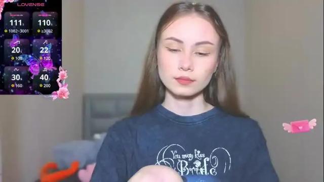 Image 11 of amina_lux Stream on Chaturbate on 1 month ago