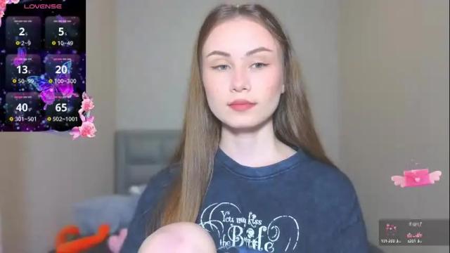Image 3 of amina_lux Stream on Chaturbate on 1 month ago