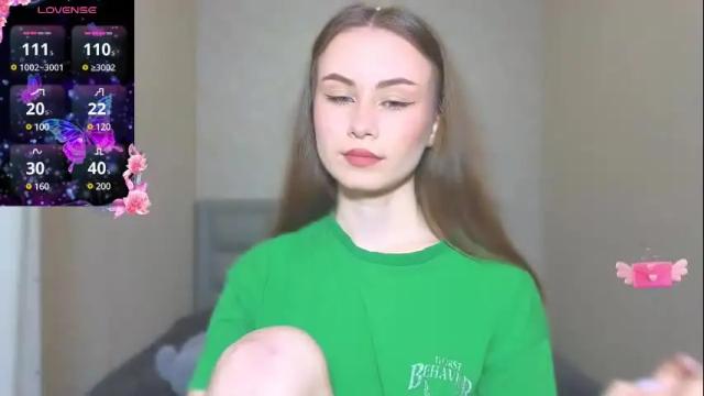 Image 11 of amina_lux Stream on Chaturbate on 28 days ago