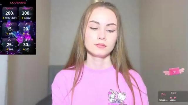 Image 12 of amina_lux Stream on Chaturbate on 10 days ago