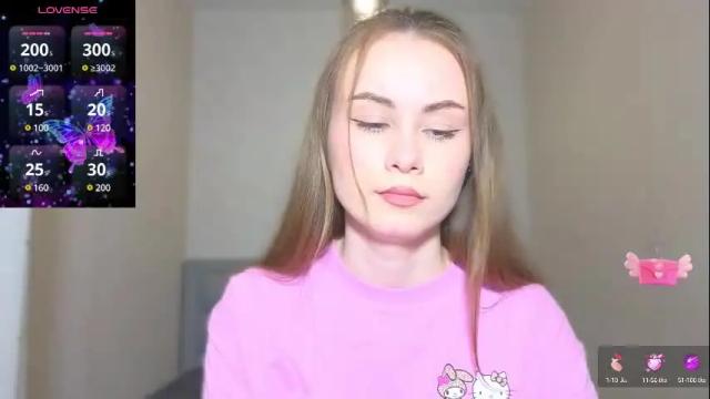Image 4 of amina_lux Stream on Chaturbate on 10 days ago