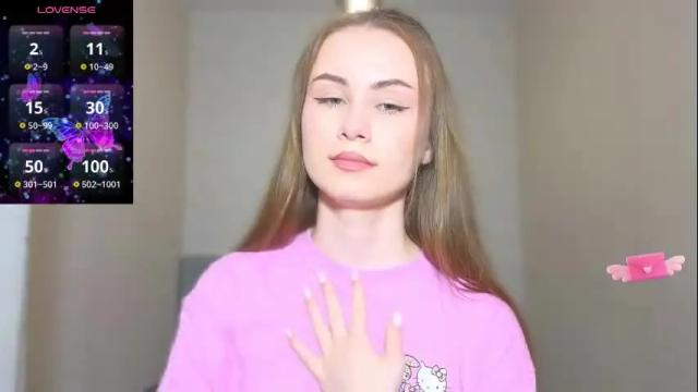 Image 8 of amina_lux Stream on Chaturbate on 10 days ago