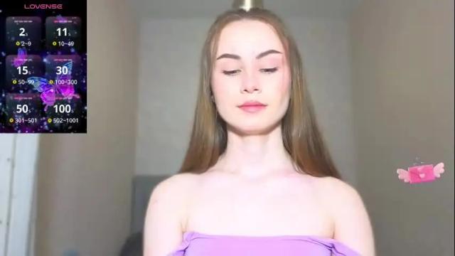 Image 7 of amina_lux Stream on Chaturbate on 8 days ago