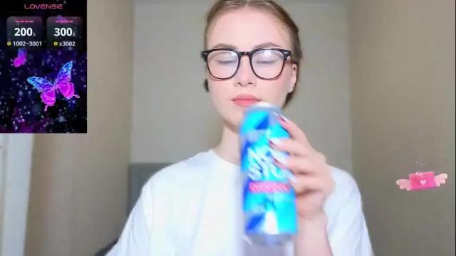 Image 12 of amina_lux Stream on Chaturbate on 3 days ago