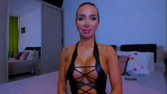 Image 3 of amiracataleya Stream on Chaturbate on 1 month ago
