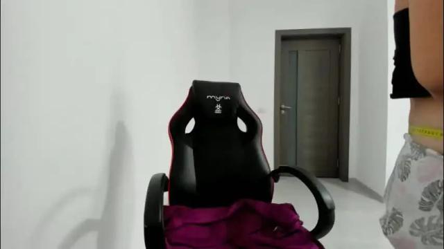 Image 4 of amiraisa Stream on Chaturbate on 2 months ago