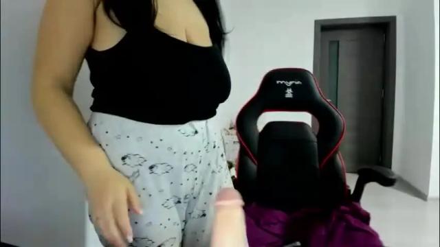 Image 3 of amiraisa Stream on Chaturbate on 2 months ago
