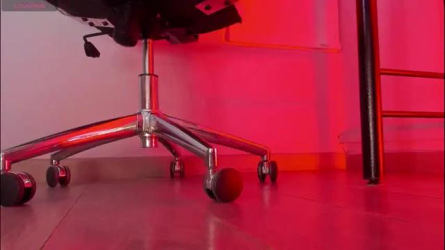 Image 4 of ammeliaa_ Stream on Chaturbate on 1 month ago