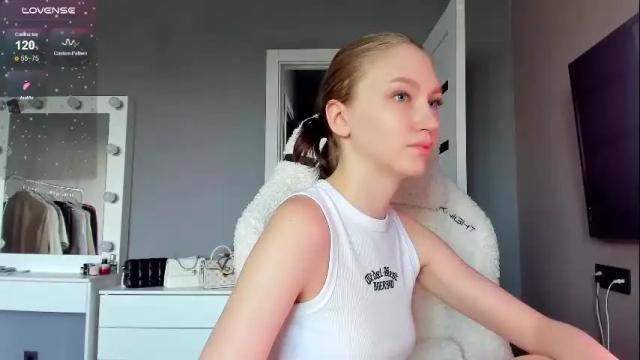 Image 3 of ammibrooks Stream on Chaturbate on 6 months ago