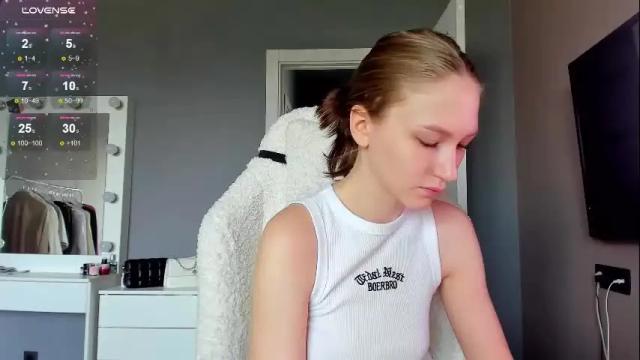 Image 4 of ammibrooks Stream on Chaturbate on 6 months ago