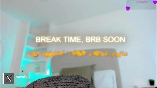 Image 8 of ammy_brown_ Stream on Chaturbate on 2 days ago