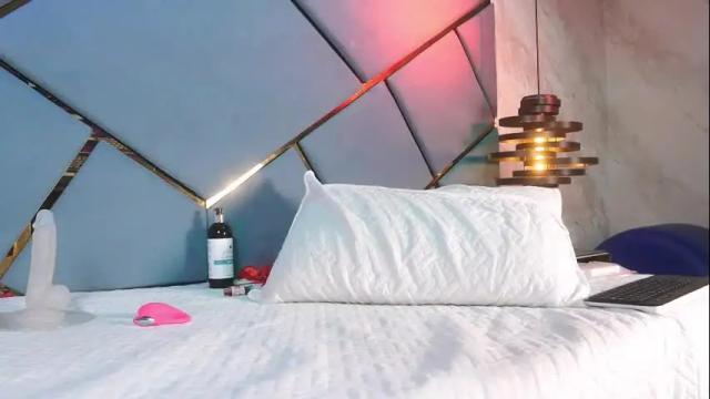 Image 11 of ammy_durand Stream on Chaturbate on 2 months ago