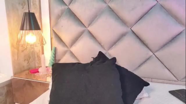 Image 11 of ammy_durand Stream on Chaturbate on 1 month ago