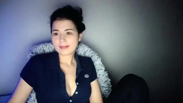 Image 11 of ammy_jules Stream on Chaturbate on 14 months ago