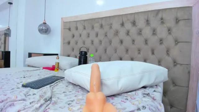 Image 6 of ammy_lopez_ Stream on Chaturbate on 16 months ago