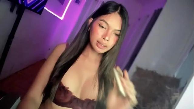Image 7 of amor_prinsesa Stream on Chaturbate on 18 days ago