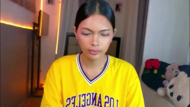 Image 12 of amor_prinsesa Stream on Chaturbate on 5 days ago