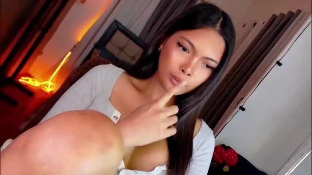 Image 11 of amor_prinsesa Stream on Chaturbate on 1 month ago