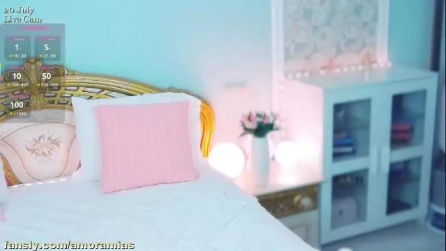 Image 12 of amoramias Stream on Chaturbate on 4 days ago
