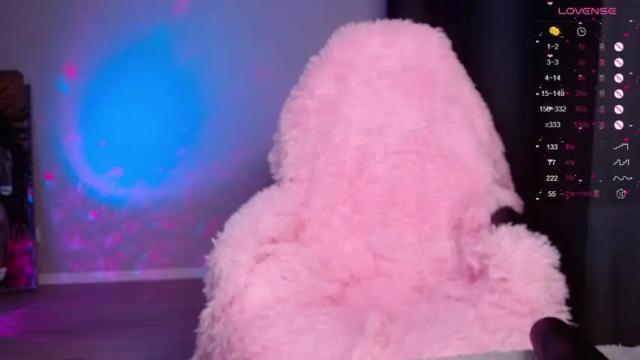 Image 10 of amore_valeri Stream on Chaturbate on 17 months ago