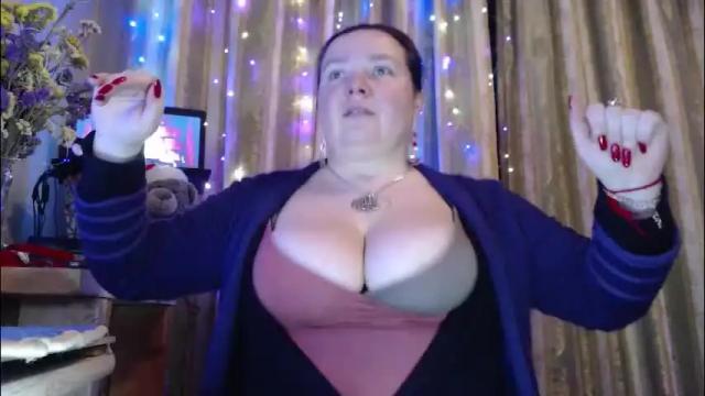 Image 2 of amorelara Stream on Chaturbate on 10 days ago