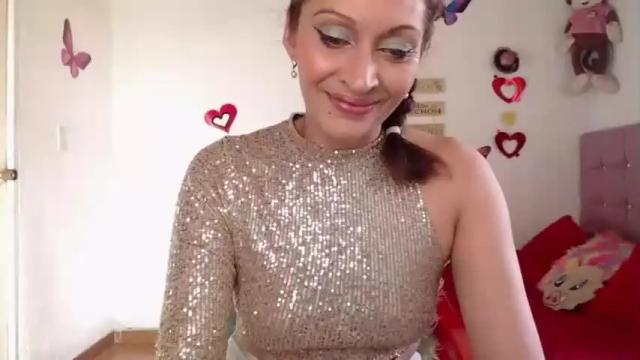 Image 7 of amunet_ Stream on Chaturbate on 14 months ago