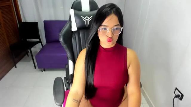 Image 4 of amy17__ Stream on Chaturbate on 18 months ago
